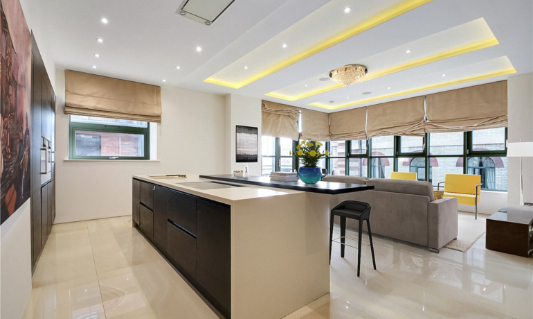 Flat for sale in Somerville Avenue, London, United Kingdom, SW13